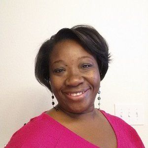 Meet your Posher, Monique